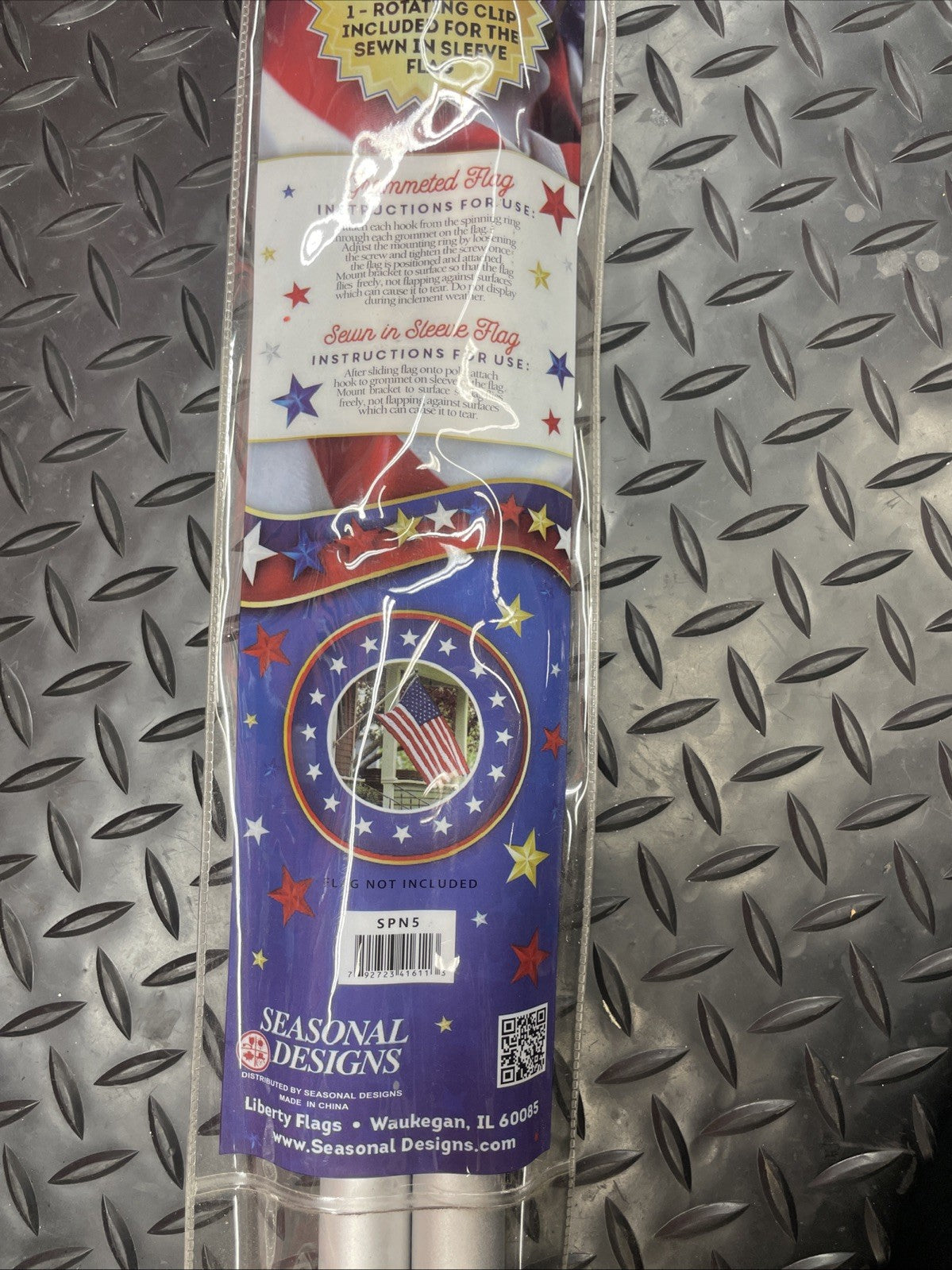 Seasonal Designs Tangle Free Spinning Flag Pole Aluminum 5FT Durable  #1018