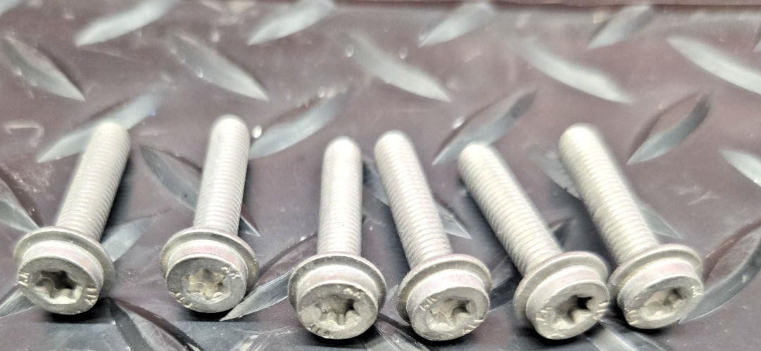 1x Clutch Cover Bolt M6x30 BMW Bikes Hexhead brand new #1049  sold each