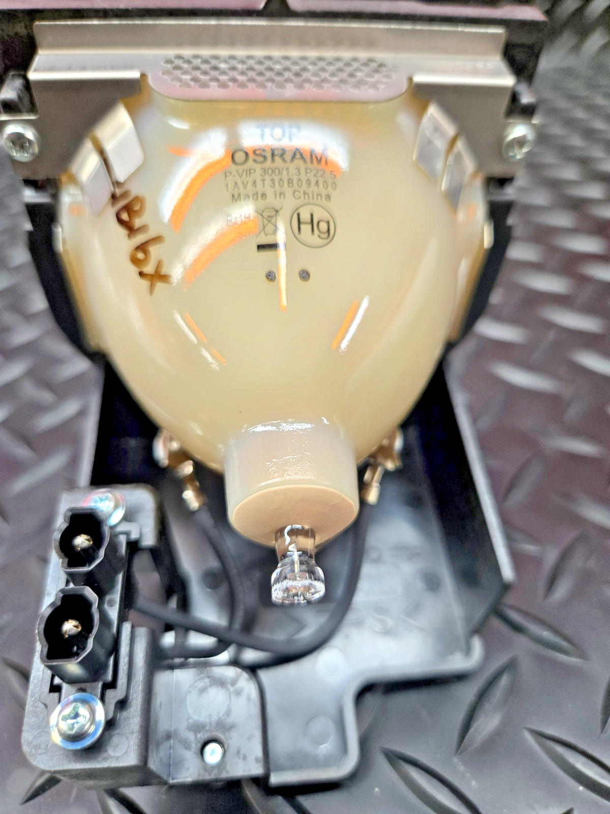 OSRAM LAMP  003-120183-01 POA-LMP100 lamp for CHRISTIE LX120, LC-XT4 #0527
