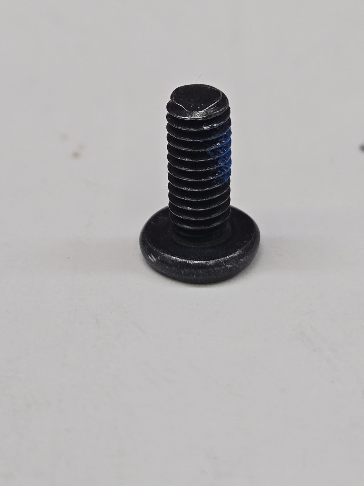 m4  phillips screws flat head 10mm lenght  with lockthread 100 count #1367