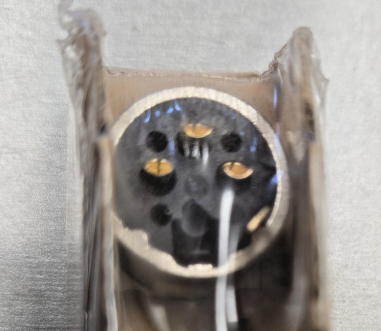 NEUTRIK NC3FP-1 Female Panel Mount XLR Connector Lot of 10  #1255