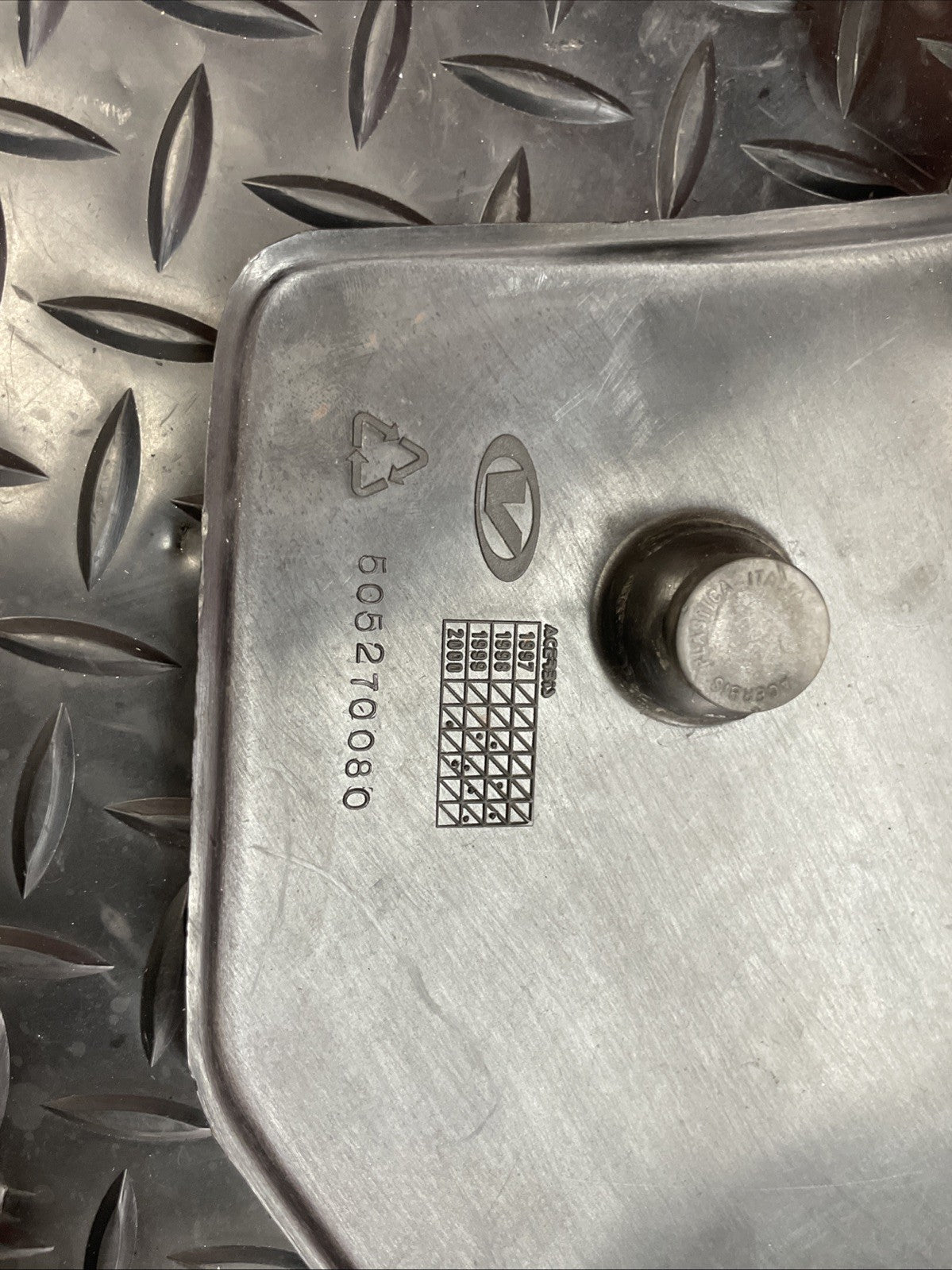 VOR Vertemati 503 2002 Side Number Plate Fairings R L 505270070 505270080  #1326