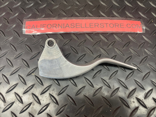 SUZUKI Boulevard Front Clutch Lever  57621-48G11  #1371