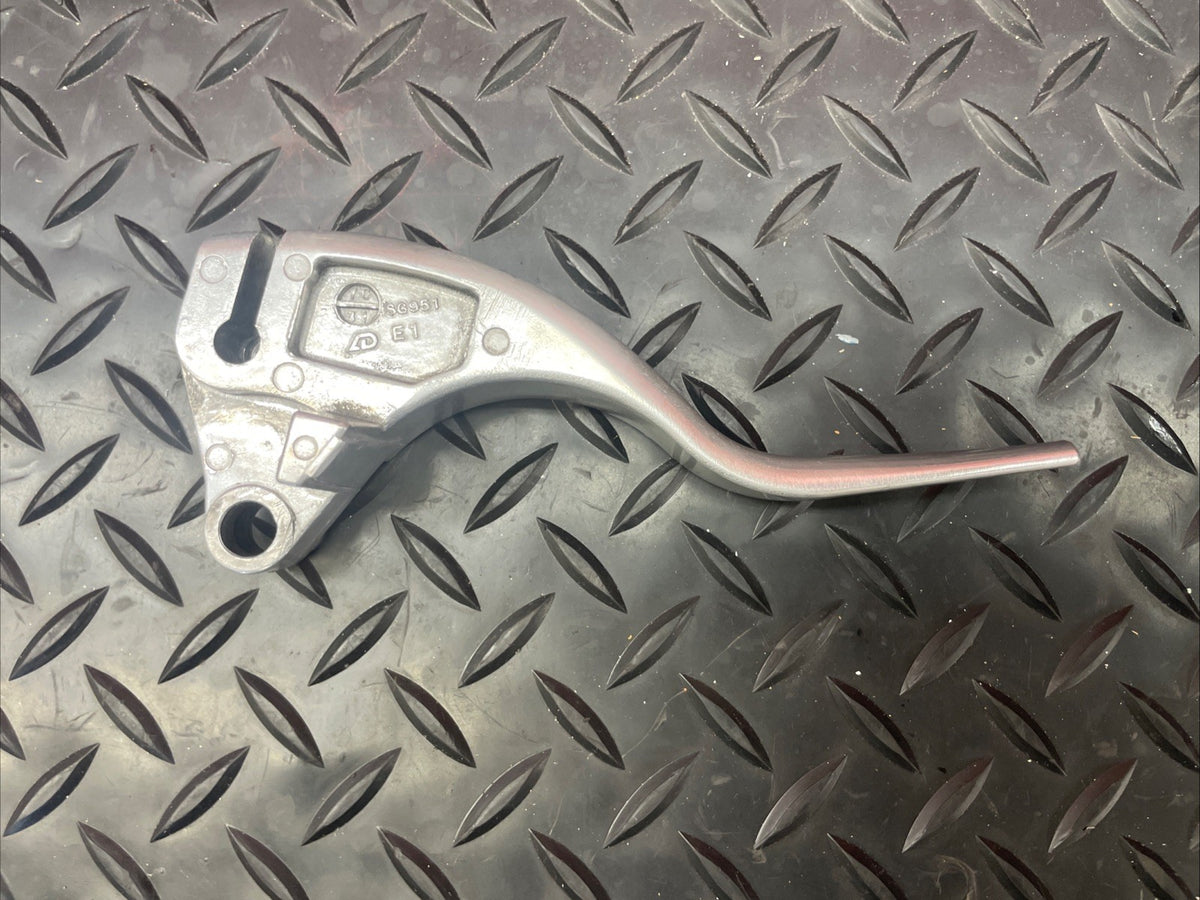 SUZUKI Boulevard Front Clutch Lever  57621-48G11  #1371