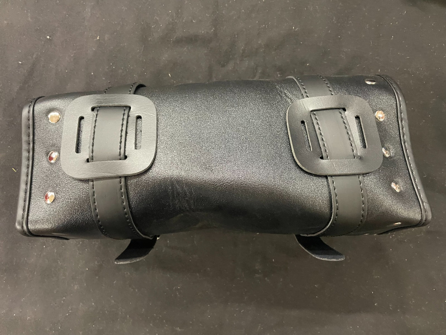 Black ROUND VYNIL Tool Bag WITH BELTS  for HARLEY DAVIDSON #0344