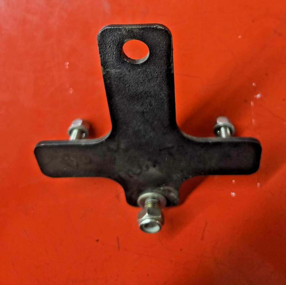 TRIUMPH BONNEVILLE THRUXTON Regulator Rectifier HORN Mount Bracket Holder #0621