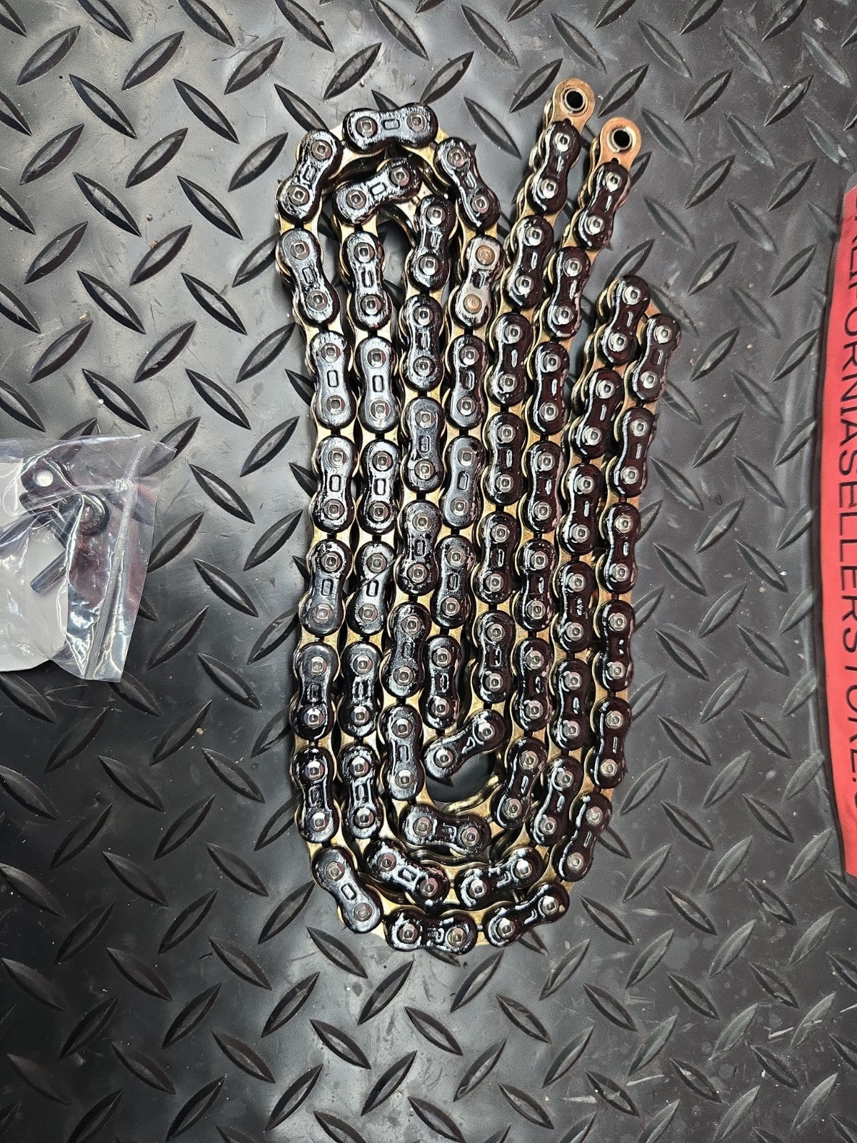 ThreeD 520 Z SUPER SPORT Sealed QX2-Ring Chain Black/Gold 120 Links #1338