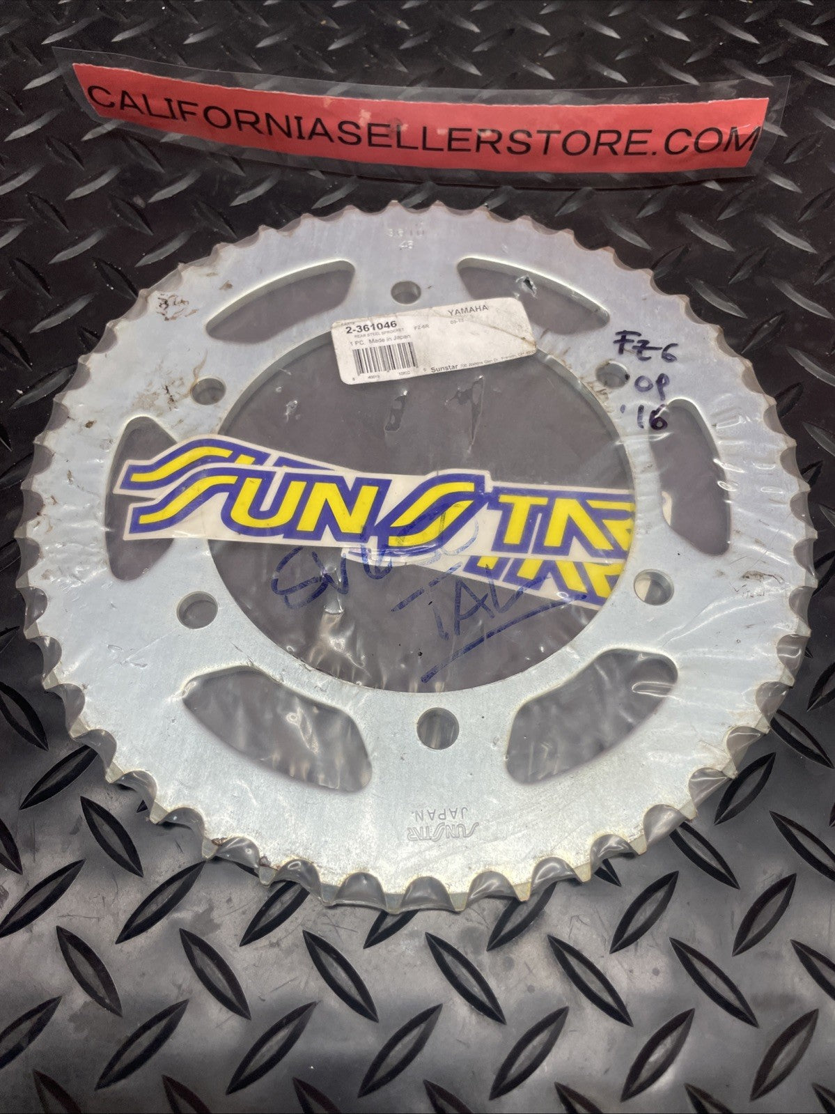 Yamaha FZ-6R 2009/13 Sunstar 2-361046 - Steel Rear Sprocket, 46T  #0825