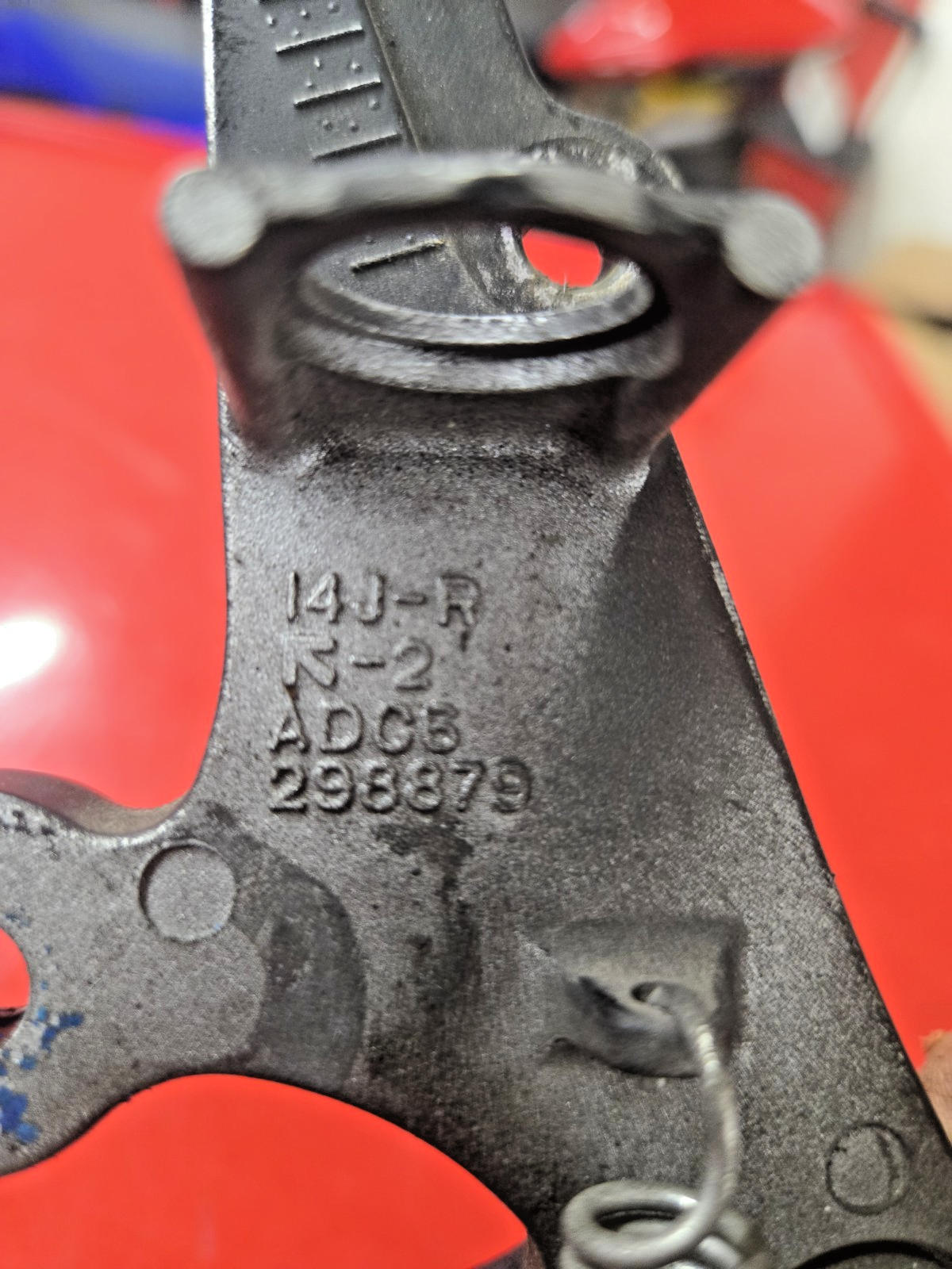 Suzuki GSXR 600 750 GSXR600 2015 Front Right Rearset Foot Peg Rest Bracket #0618