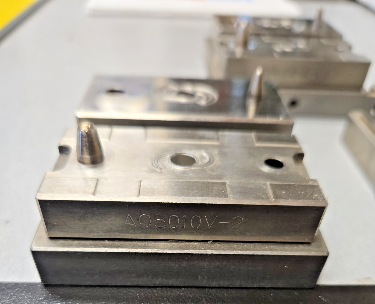 AQ5010V-3 AQ5010V-2 AQ5010VA AQ5010VB Quick Change Tool Holder BLOCKS #1250