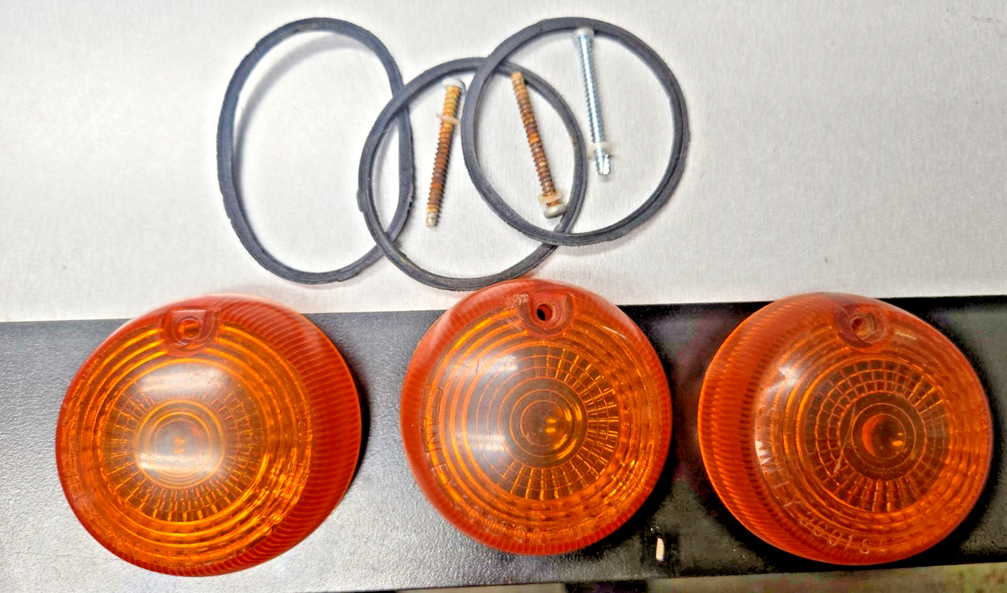3 x Kawasaki W 800  Blinker Stanley 3601 A5500 gems  #0085