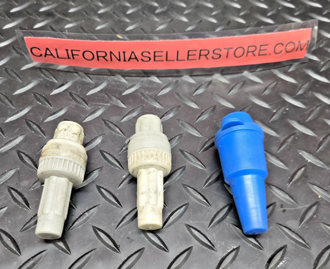 3X UNIVERSAL Spark plug protector case container spare part #0784