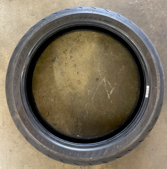 Diablo Rosso IV 2024 Front Tire 120/70-17 58W Radial - USED