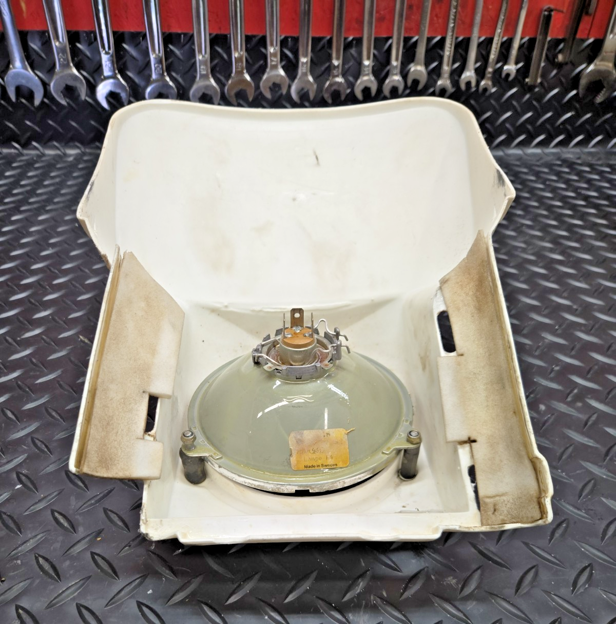 1987 Husqvarna TE510 OEM Head Light Shroud Mask Plastic NO GLASS #0783