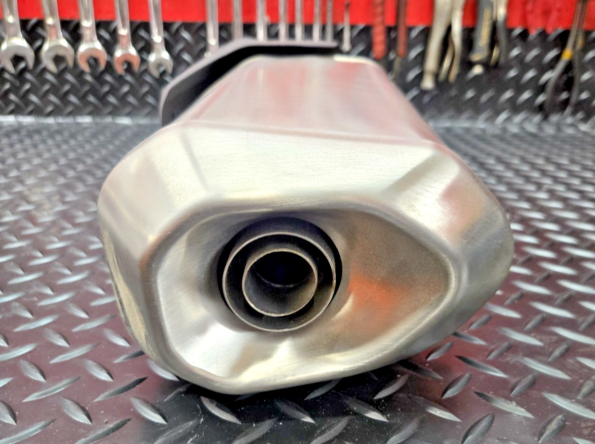 KAWASAKI NINJA ZX4RR Exhaust Original Muffler OEM EXHAUST ZX400 #0530