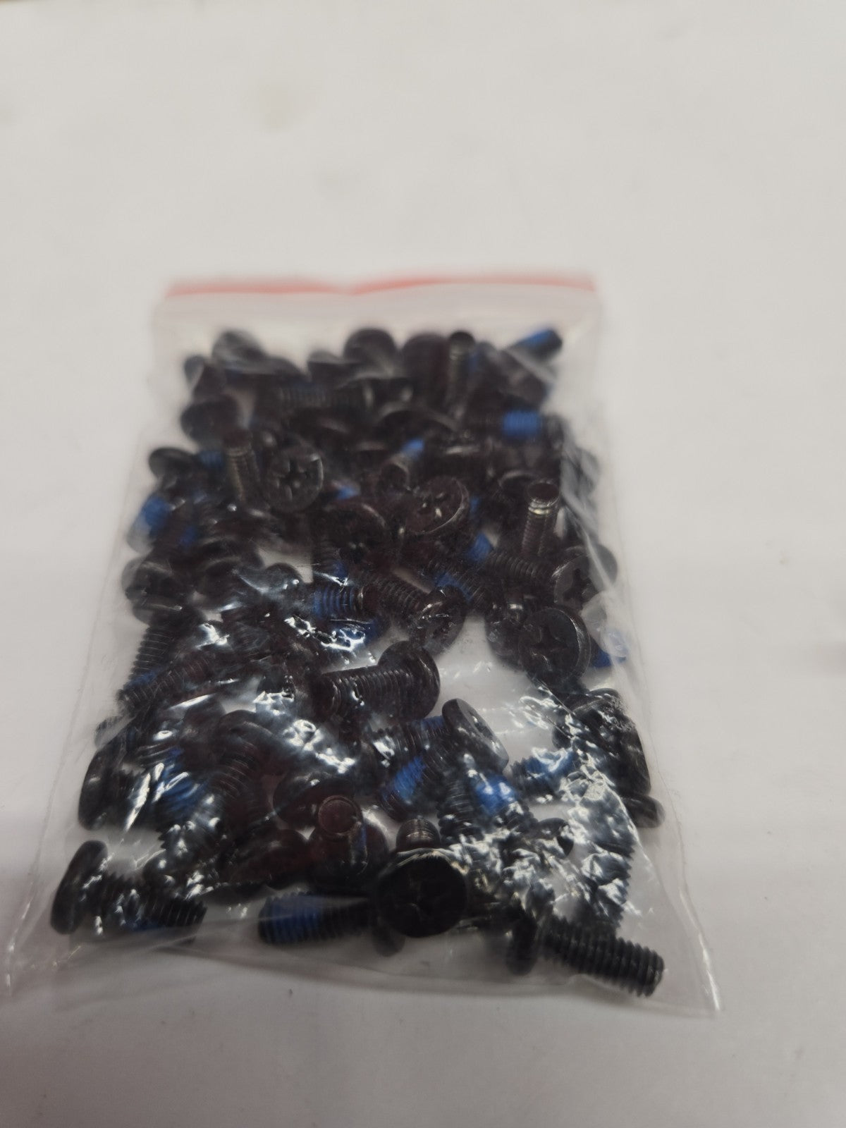 m4  phillips screws flat head 10mm lenght  with lockthread 100 count #1367