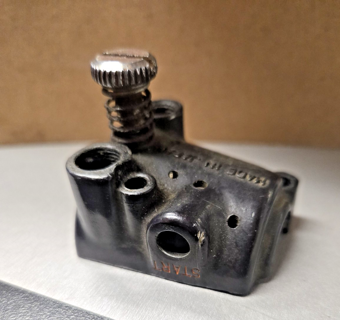 HONDA CB550 CB500 CB350 THROTTLE CASE SHELL BOTTOM OEM  #0648