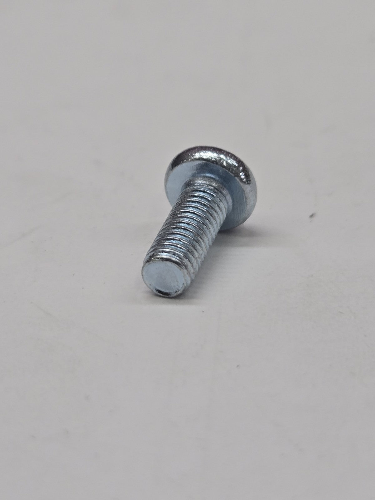 M5 10mm lenght Phillips Pan Head Screws Steel 65 count  #1369