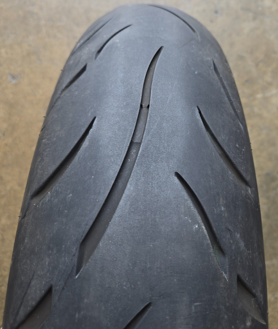 USED 2022 Avon Cobra Av72 150/80R16 BLACK WALL Rear Tire 65% LIFE