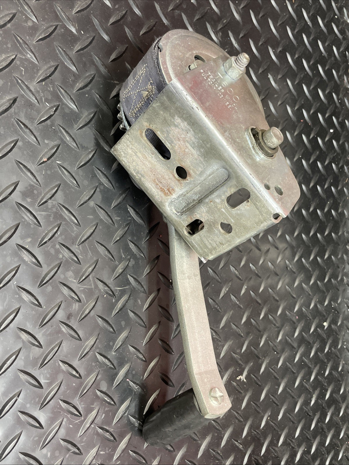 T-600 Single Speed Fulton Trailer Winch 600 LBS 15FT  #1327