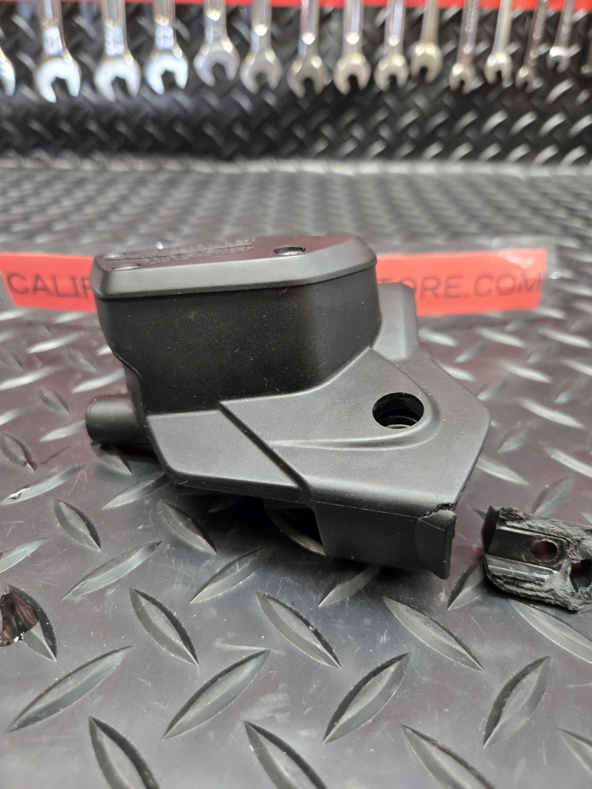 BMW R9T ScramblerClutch Master Cylinder for parts OEM #0855