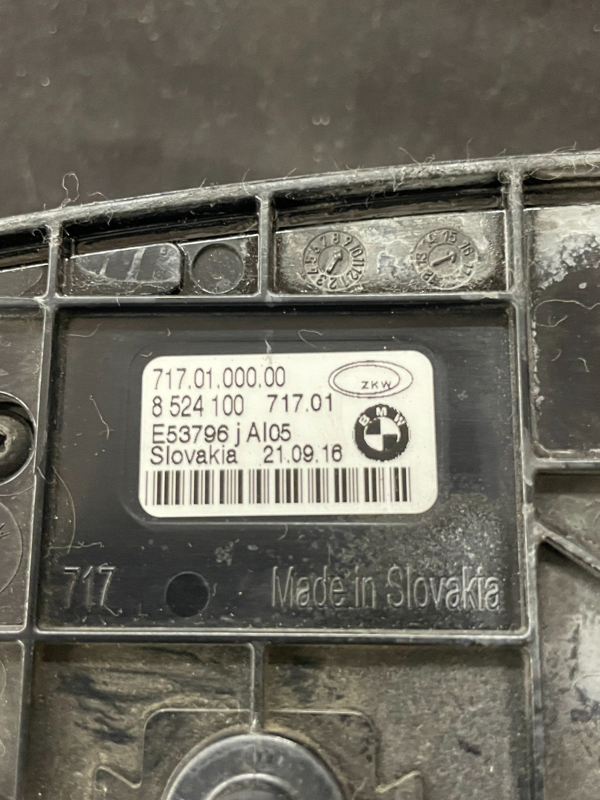 2017 BMW R9T License Plate Holder with tailight  4662 8531177  #0304