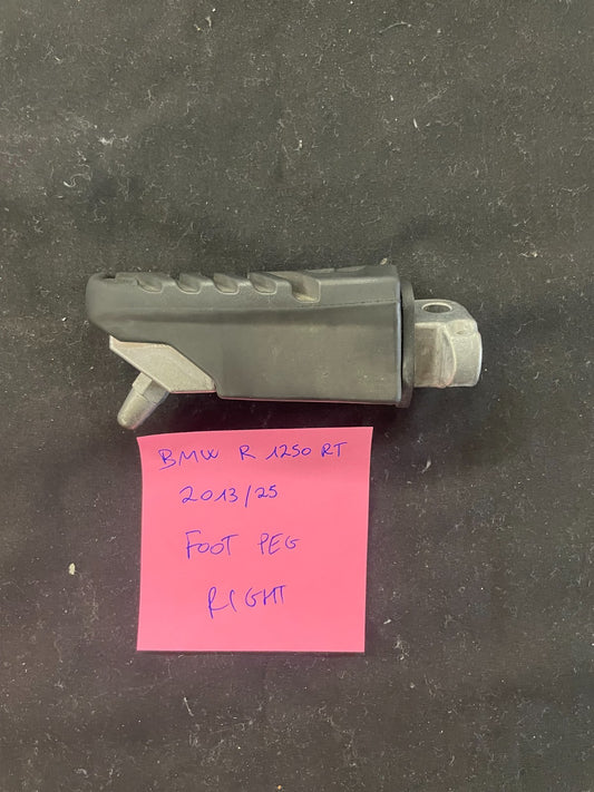 2019 13-25 BMW R1250RT 1250 RT Right Foot Peg  #0273