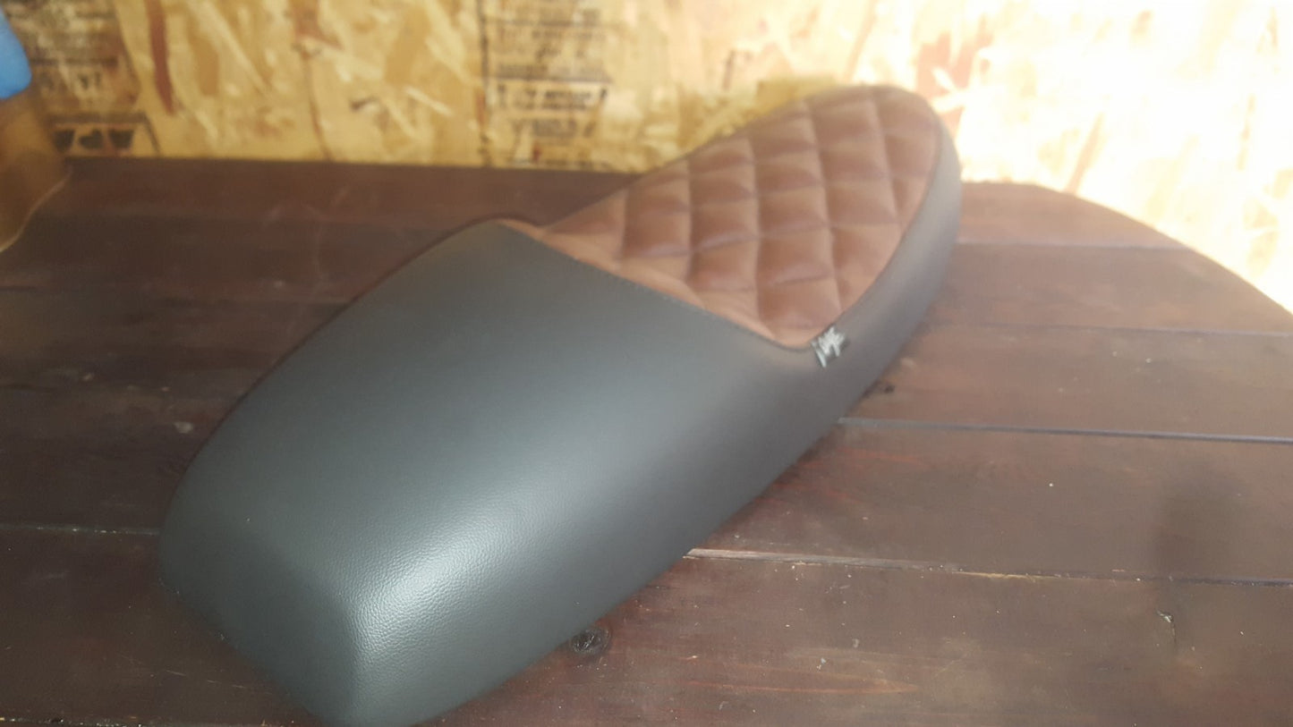 biltwell Triumph Bonneville Thruxton T100 Scrambler - Raw Foam, Seat Pan  #0264