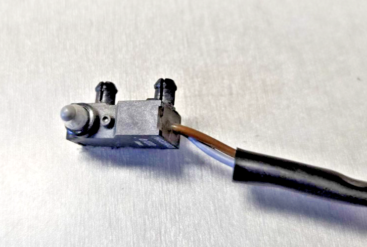 MICROSWITCH MARQUARDT 1022.0281 BREMBO DUCATI APRILIA BMW  #0718