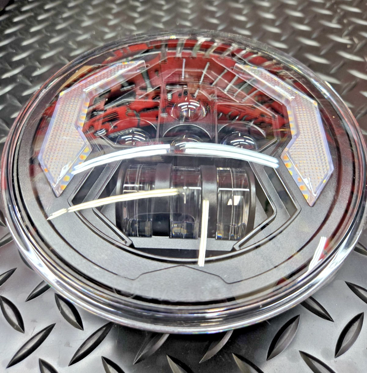 7" LED Headlight #0518
