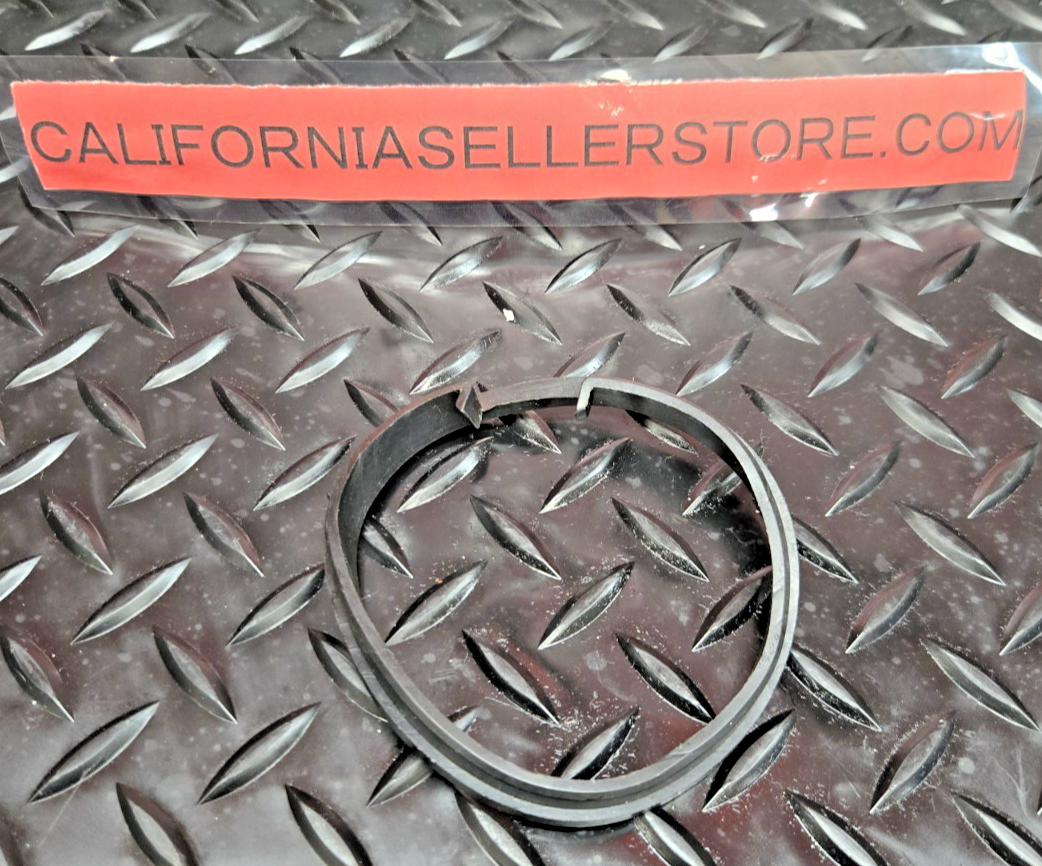 HARLEY DAVIDSON SPORTSTER XL 883 1200 GAUGE MOUNT GASKET 67121-95A #0735